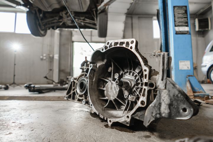 Transmission Replacement In Winnipeg, MB